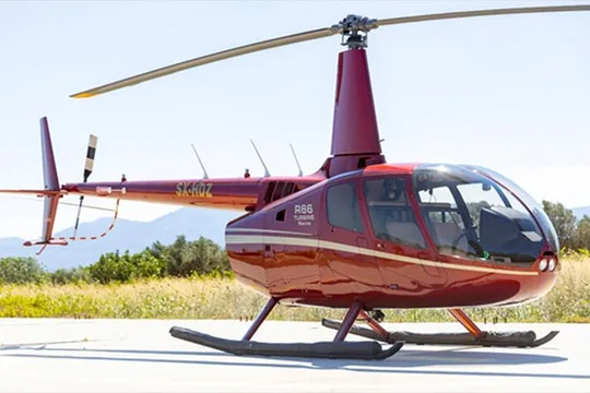 Chania to Santorini: Private Helicopter Flight