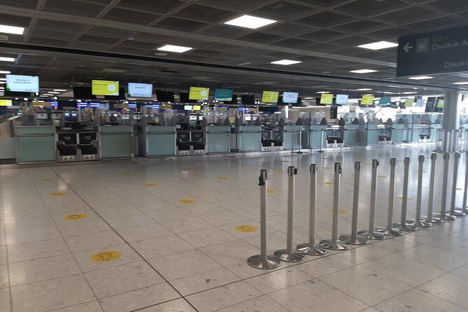 Private Chauffeur Transfer from Cork to Dublin or Dublin to Cork.