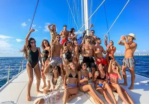 Catamaran with Snorkeling and North Beach, Isla Mujeres