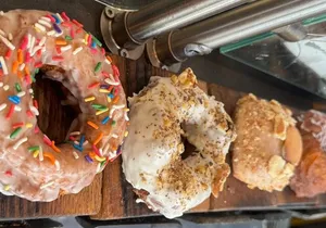 Sweet and Savory Scandalous White House walking Food Tour