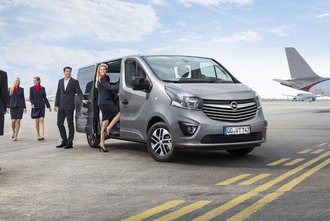 Private transfer Bucharest Henri Coanda Airport