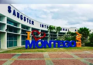 Private Airport Transfer to Jewell Grande