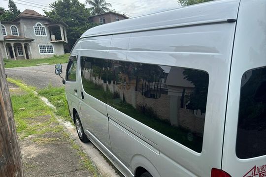 Montego Bay Airport and Zoetry Montego Bay Private Shuttle