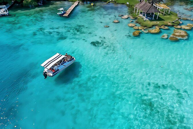 Bacalar Tour: Magical Town and Lagoon of the 7 Colors