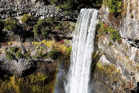 Waterfalls to Whistler Private Tour One Way