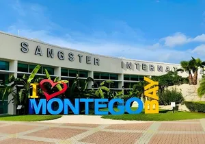 Relaxing Montego Bay Airport To Trelawny Resorts Transfer 1 Way