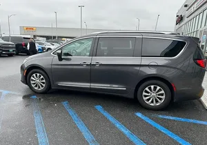 Private Transfer from New York Airport (JFK) to Manhattan Port