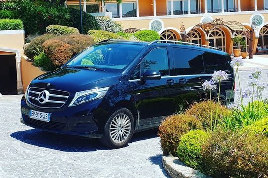 Premium 7-seater van transfer Nice airport >> Cannes