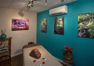 90 Minute Lomi Lomi Massage