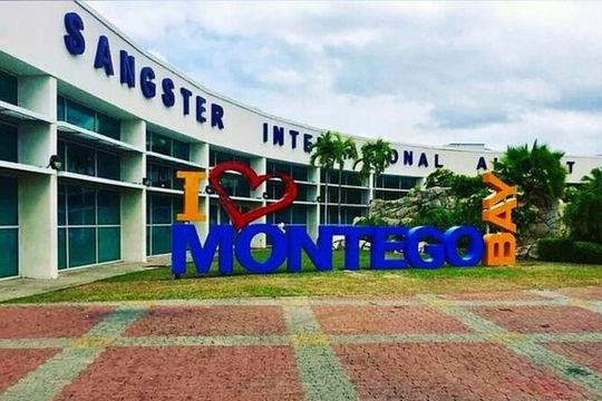 Private Airport Transfer to Couples Negril