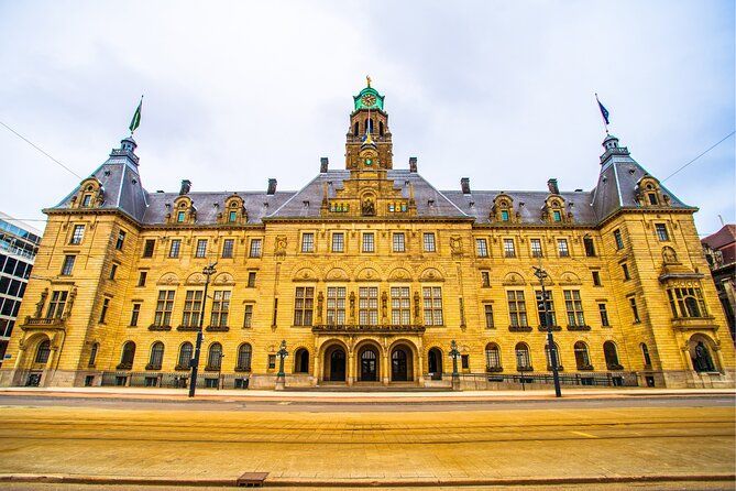 Rotterdam Scavenger Hunt & Highlights Self-Guided Walking Tour