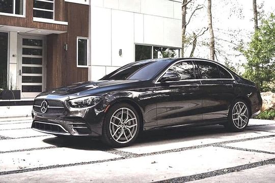 Private Transfer: Airport LAS to Las Vegas By Business Car