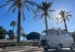 Unforgettable Vintage Bus Tours Along the French Riviera