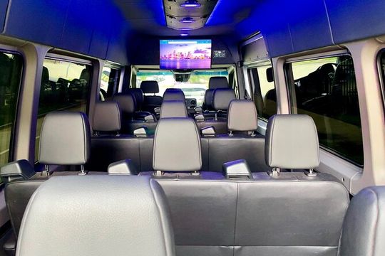 Miami Private Tour Departure Transfer Port VIP Sprinter - 305MIABUS
