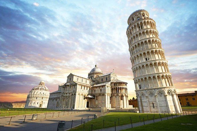 Pisa - Lucca Private Day Trip