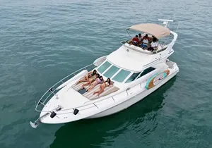 Private Yacht 4Hours Food & drinks included,price is only DEPOSIT