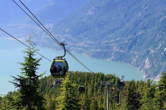 Whistler, Shannon Falls & Sea to Sky Gondola Tour from Vancouver