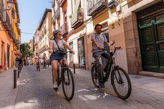 Bike Rental Madrid (full day)– Discover the city your way