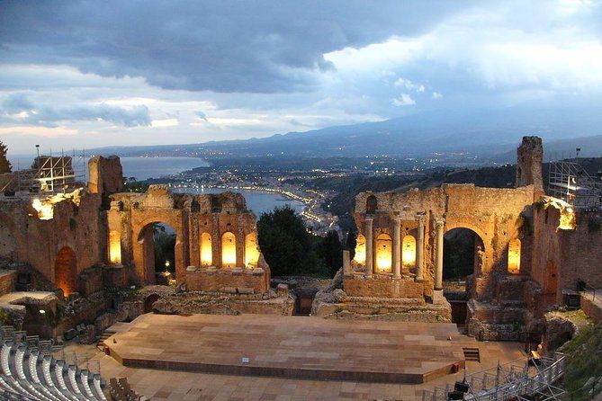 Tour ETNA-TAORMINA-ISOLA BELLA