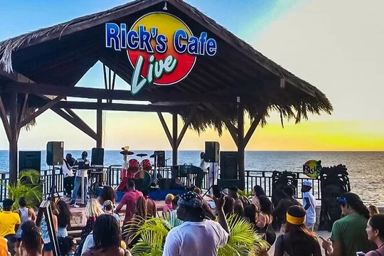 Rick's Cafe Day/Sunset Tour from Montego Bay, Falmouth
