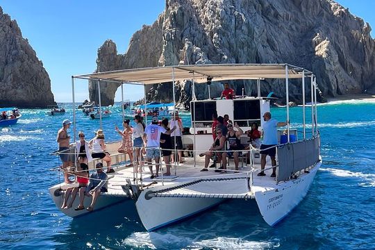 Private Snorkeling Boat Cruise