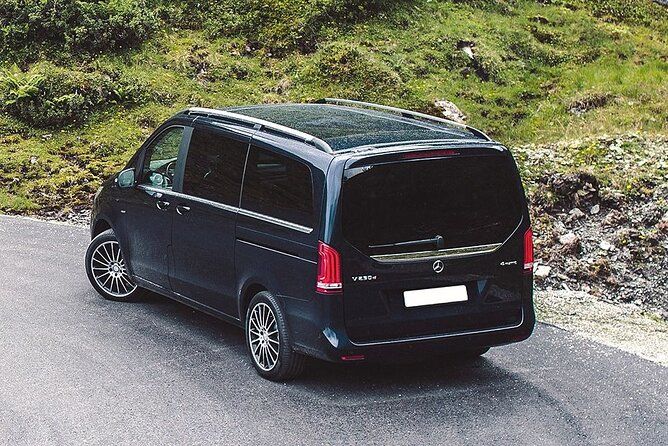 Paris to Rennes one way Private Transfer
