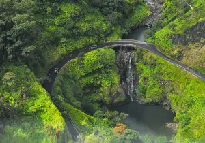 Explore Maui in a Polaris Slingshot Rental from Kihei