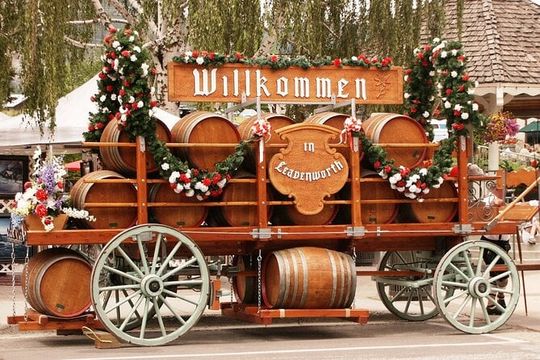 Leavenworth & Portland X'mas 3-Days Tour from Vancouver (Chn&Eng)