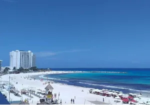 Private Transfer (One Way) Cancun And Hotel Zone (1-8 Passengers)