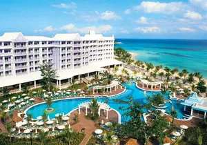 Montego Bay Airport and Riu Ocho Rios Bay Private Shuttle
