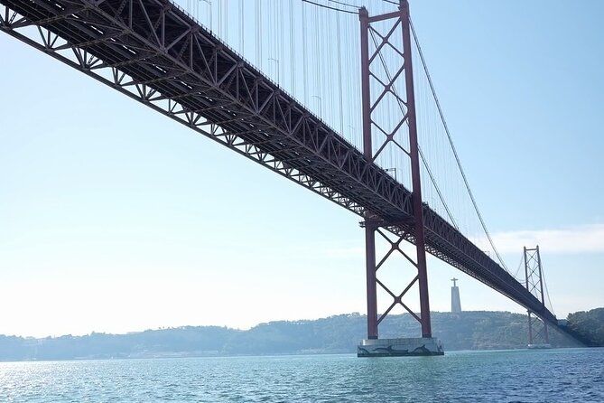 Lisbon PRIVATE Boat Tour With Wine Included