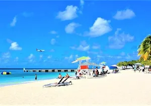 Falmouth Shore Excursion: Doctor's Cave Beach & Montego Bay City Highlights