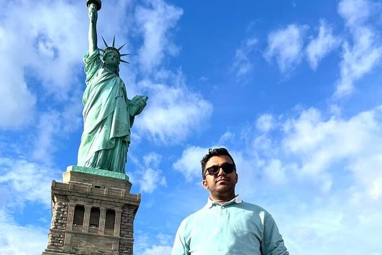 New York Ellis Island Hard Hat Tour with Audio Guide