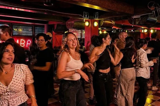 Salsa Night in Mexico City - Dance, Live Music & Mojitos