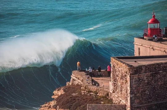 From Lisbon: Nazaré Private Day Trip – Big Wave Surf