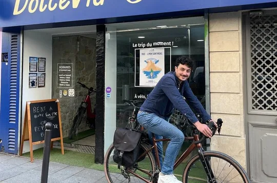 Electric bike rental in Paris