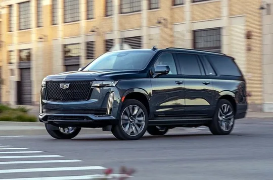 Private Transfer: Manhattan to Cruise Port by Sedan or SUV