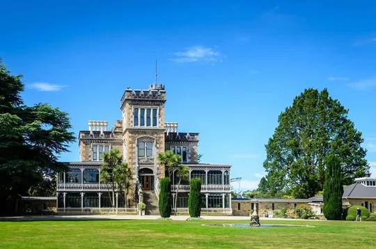 Guided Dunedin City & Otago Peninsula Small Group Tour