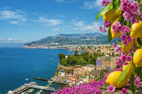Form Naples, Premium Tour of Sorrento, Positano, Amalfi