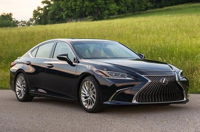 Arrival Transfer Dulles Airport IAD to Washington DC by Sedan