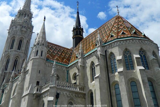 Welcome to Budapest: Private Guided Walking Tour
