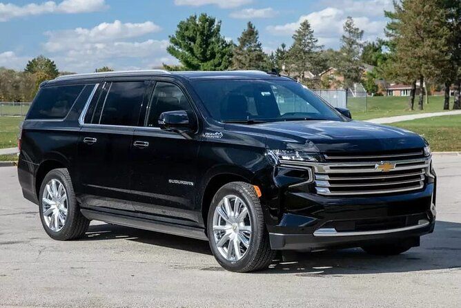 Private Transfer: Orlando Airport MCO to Legoland in Luxury SUV