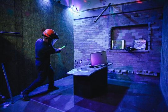 Rage Room Experience in Hawaii