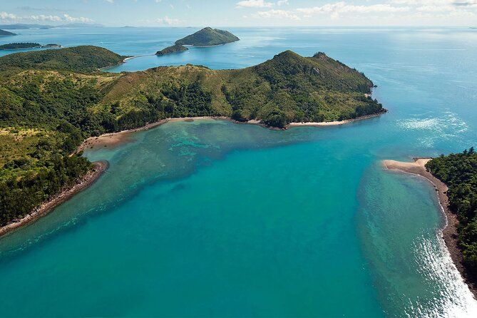 Whitsunday Whirl - ~20 Minute Helicopter Tour