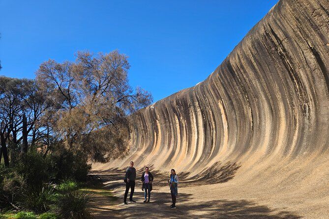 Private Day-Tour; Wave Rock, Mulka's Cave & Hippo's Yawn