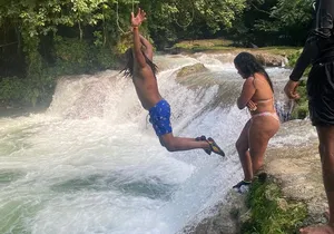 Dunns River Falls and Shopping Tour in Ocho Rios