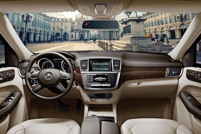 Turin Private Transfer from Turin city centre to Turin Airport