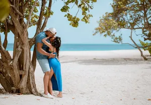 Private Vacation Photoshoot with Photographer in Cancun