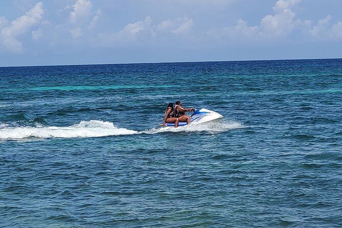 Jetskiing in montego bay from montego bay resorts