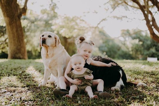 Private Vacation Photoshoot with Photographer in Savannah